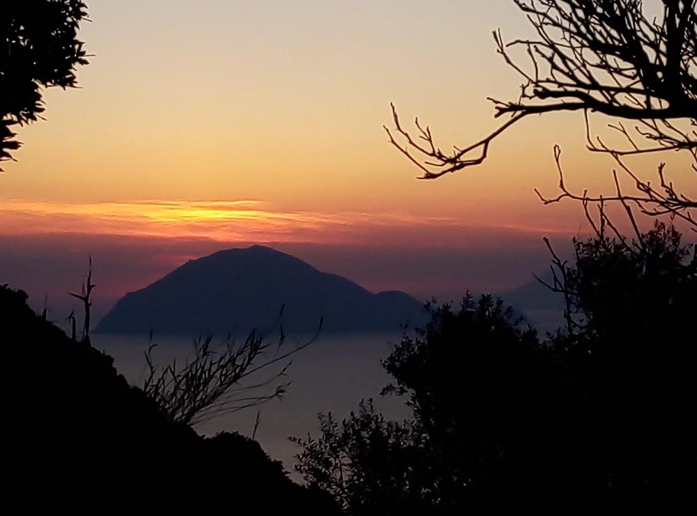 Alicudi Sonnenaufgang Alicudi Sonnenaufgang
